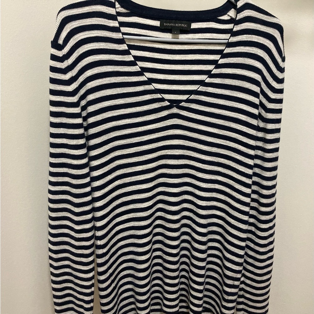 Banana Republic Stripped Sweater Navy Blue & Grey 🩶🤍​
